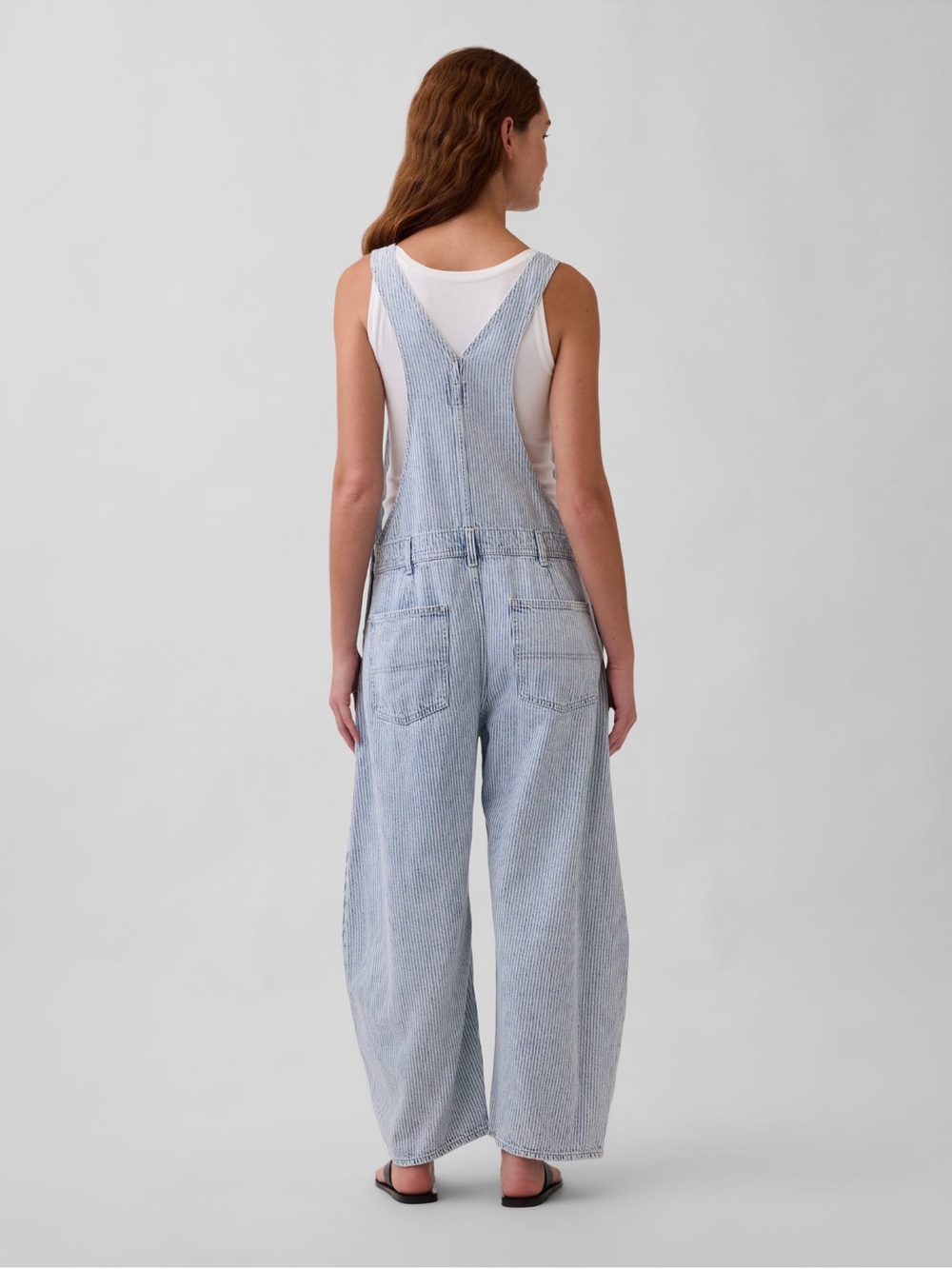 NWOT Gap UltraSoft Denim Horseshoe Overalls Blue Railroad Stripe Size Medium - Picture 3 of 7